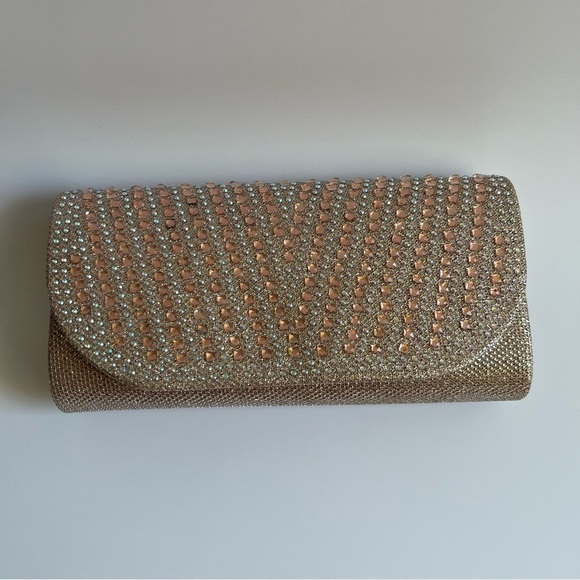 No Brand- Rose Gold Sparkly Medium Wallet with Button Closure and Rhinestones - Picture 1 of 9